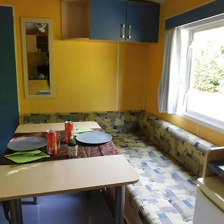 Mobil-home Avec Animaux Admis - 5 Pers. - Api-1-52-2861 אתר קמפינג Vesseaux